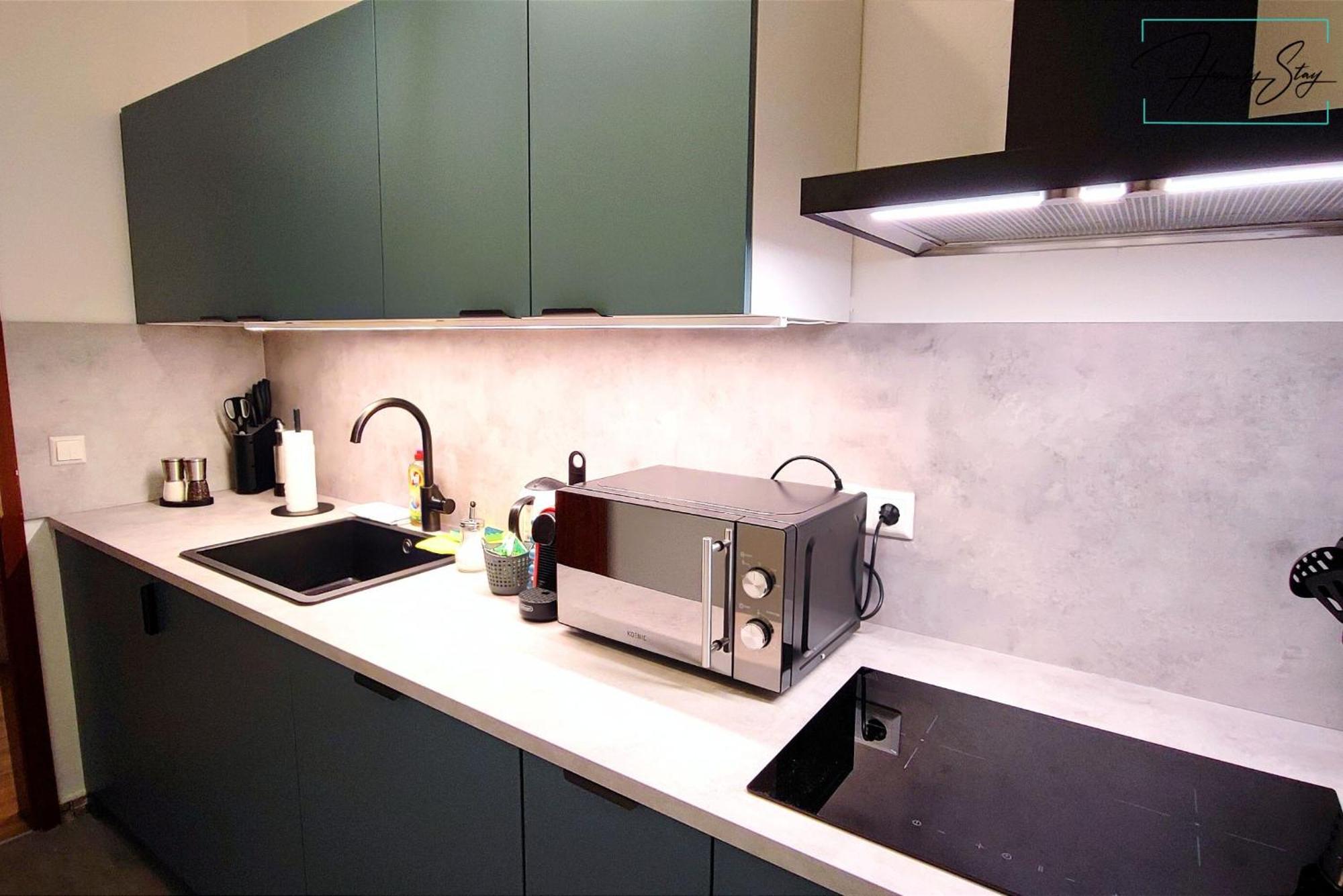 Homely Stay Serenity Greens - Stylisch Studio-Apartment With Kitchen - 10 Min To Central Station, Pet Friendly Munique Exterior foto