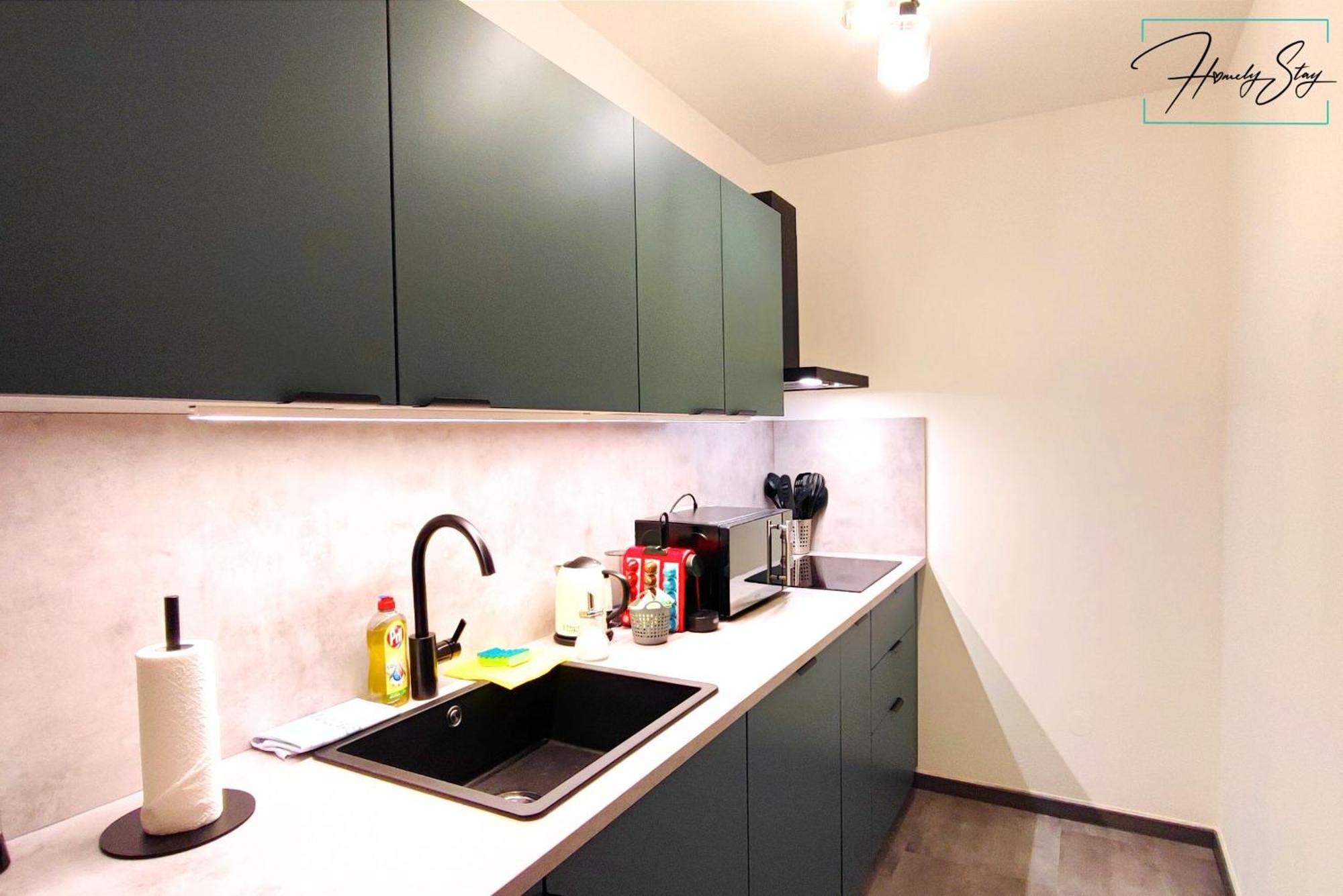 Homely Stay Serenity Greens - Stylisch Studio-Apartment With Kitchen - 10 Min To Central Station, Pet Friendly Munique Exterior foto